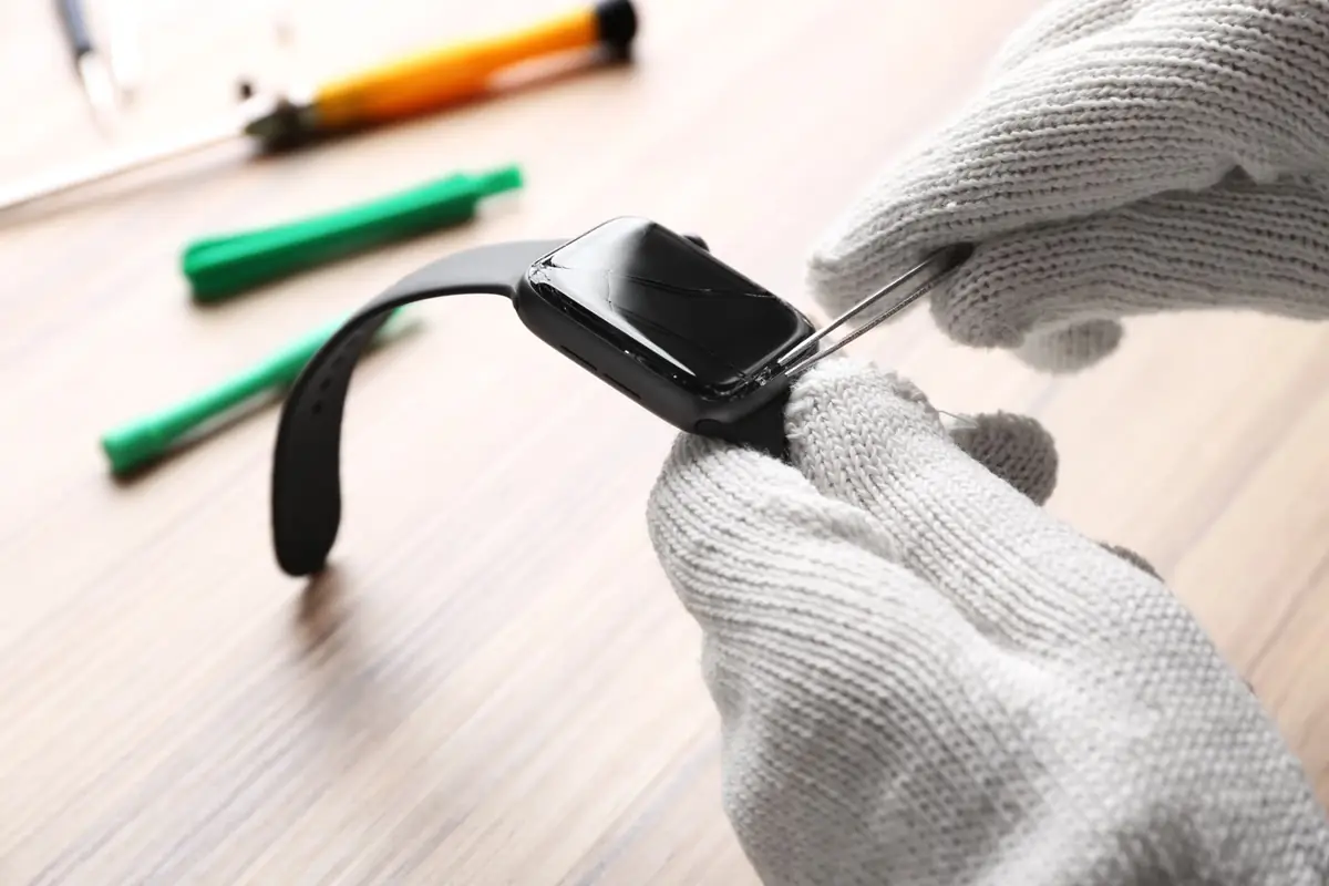 Apple Watch & Smartwatch Repair